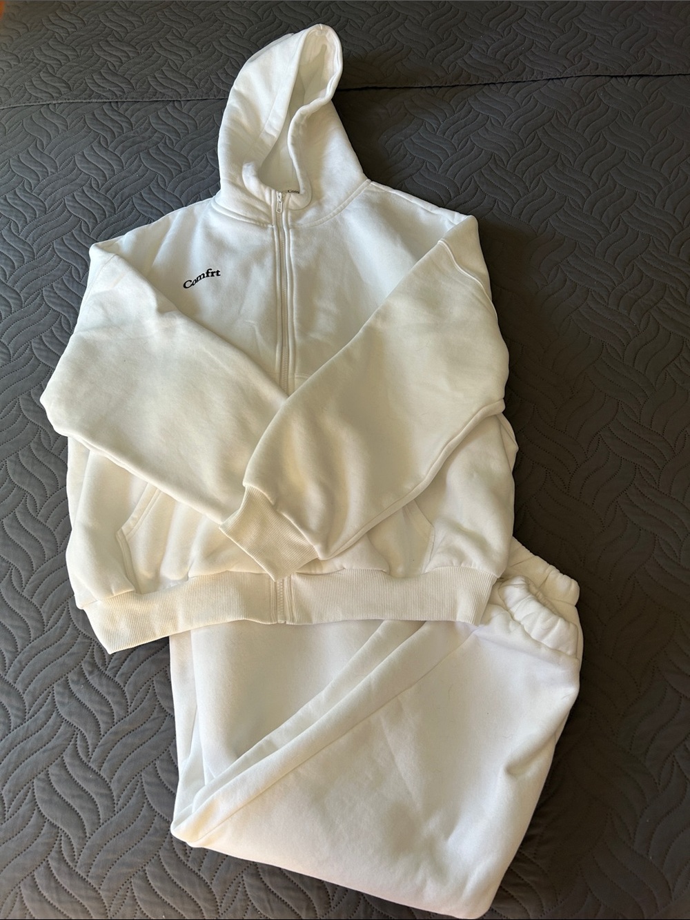NWOT -  COMFRT Pristine White Zip-Up Hoodie and Sweatpants